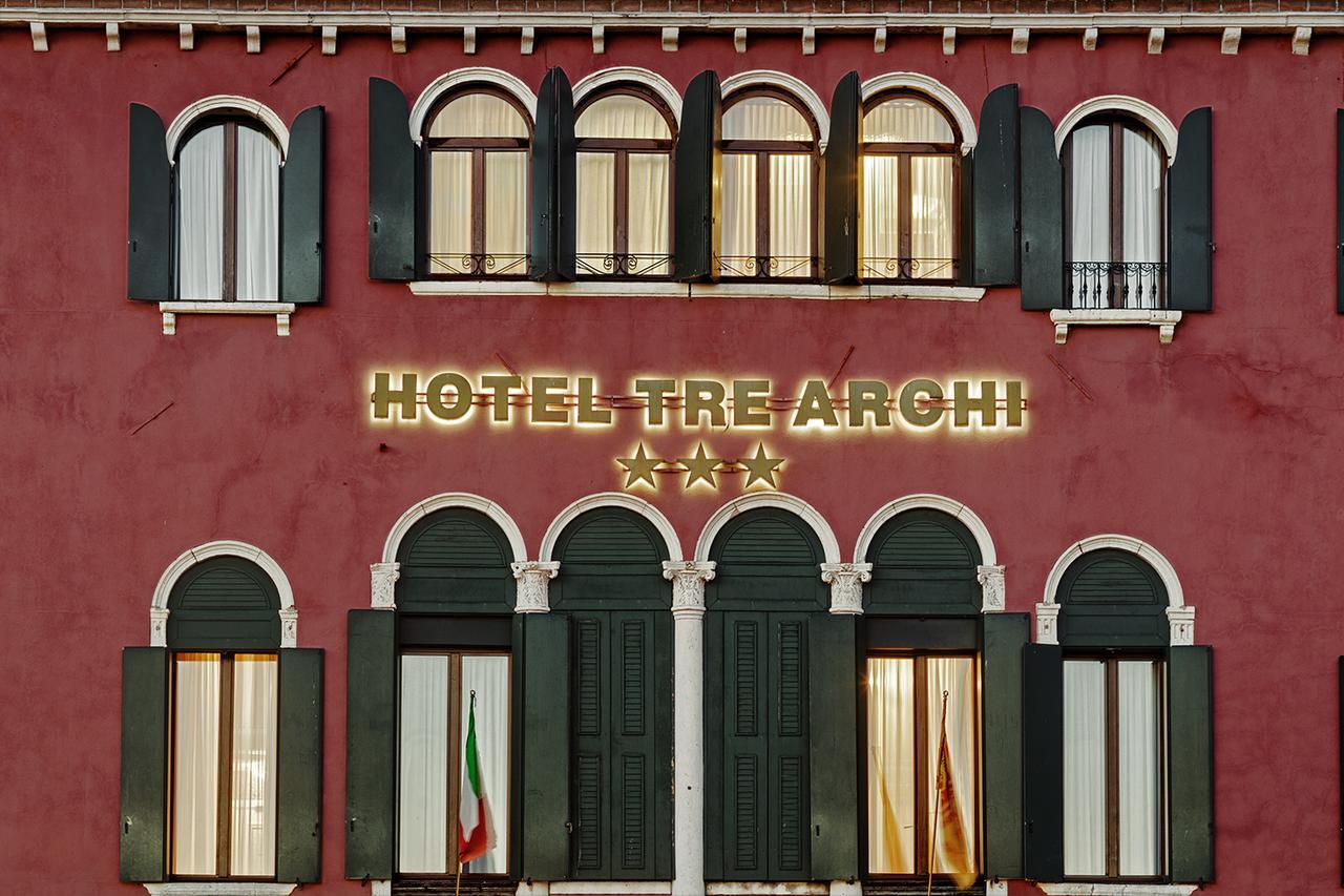 فندق البندقيةفي  فندق تري آرشي المظهر الخارجي الصورة